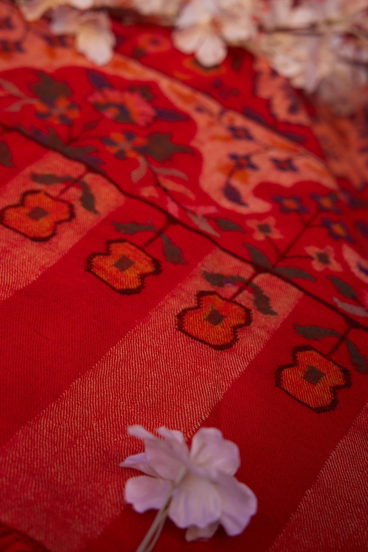 Blood Red Kani Jamawar Pashmina Shawl