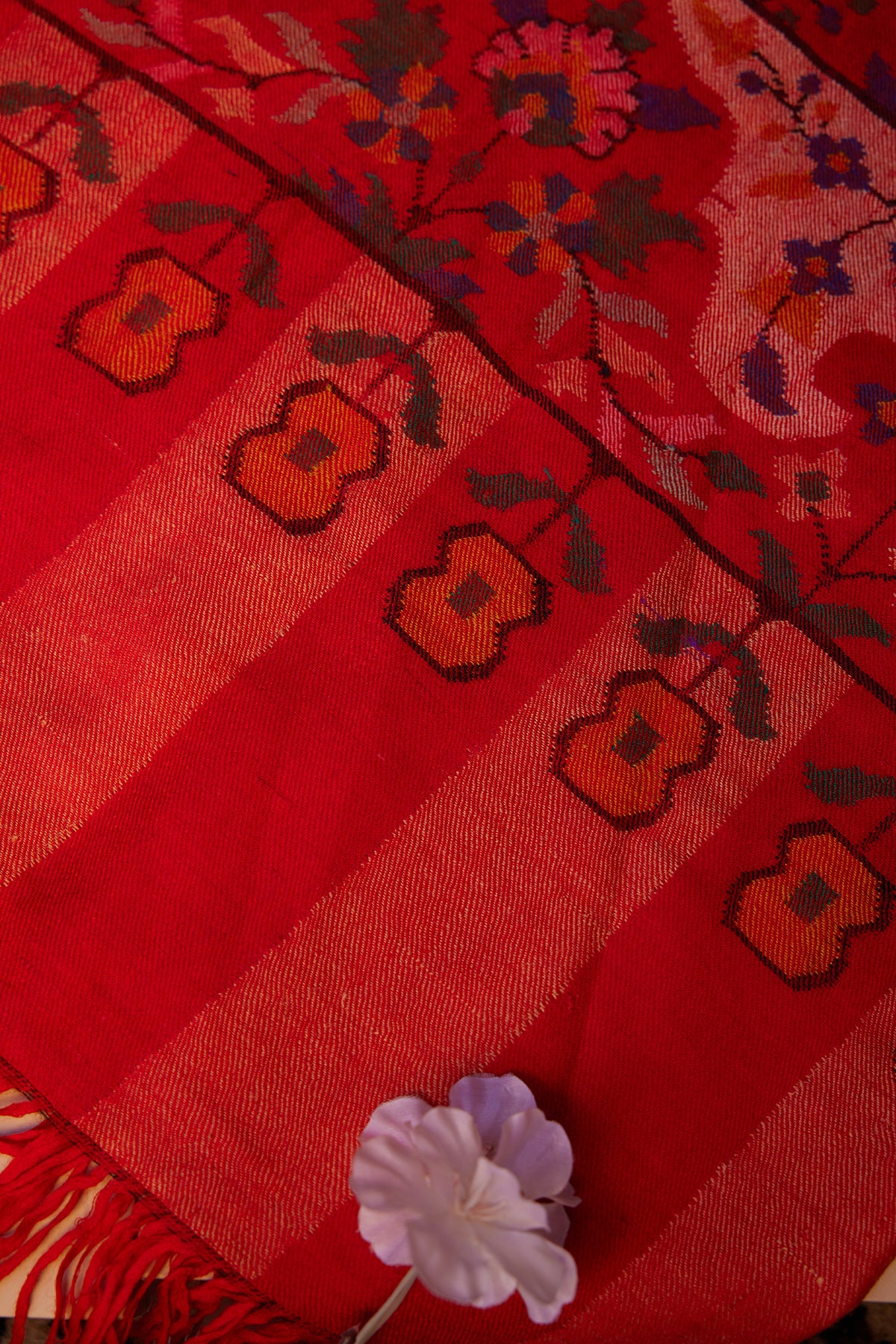 Blood Red Kani Jamawar Pashmina Shawl