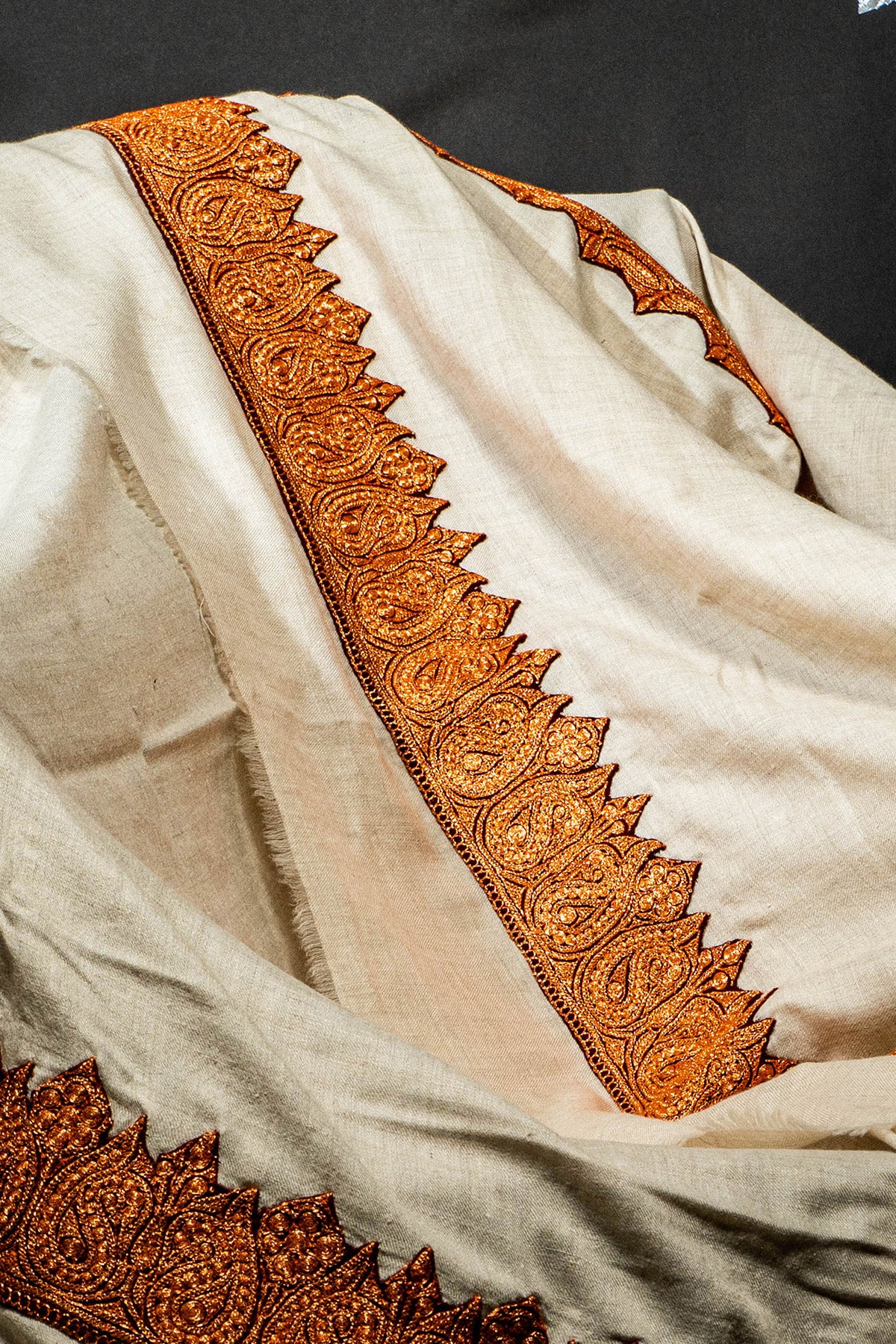 White Hand Tilla Embroidered Pashmina Shawl