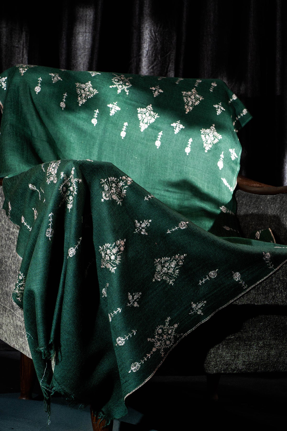 Green Sozni Palladar Embroidered Pashmina Stole