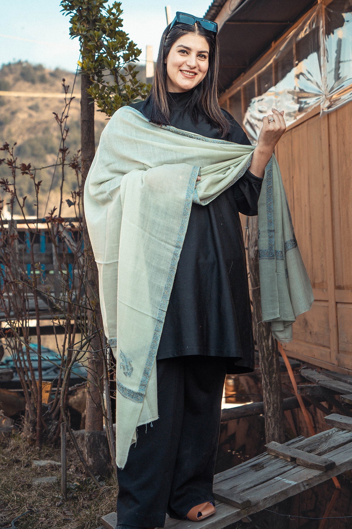 Charcoal Grey Border Sozni Embroidered Pashmina Shawl